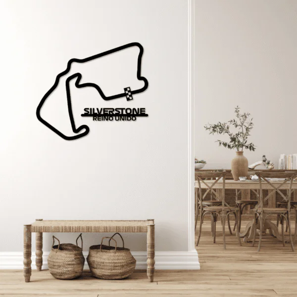 Cuadro metálico del circuito de Silverstone (Reino Unido) en acero negro