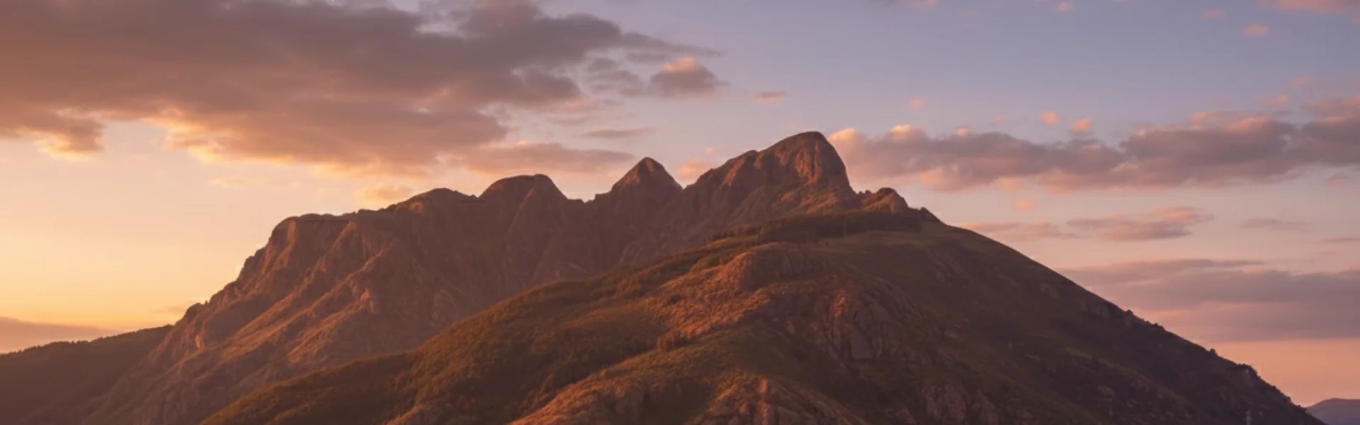 Peñas de Aya (Aiako Harria) al atardecer